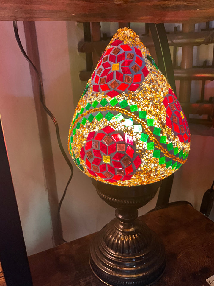 いちご型スタンドランプ