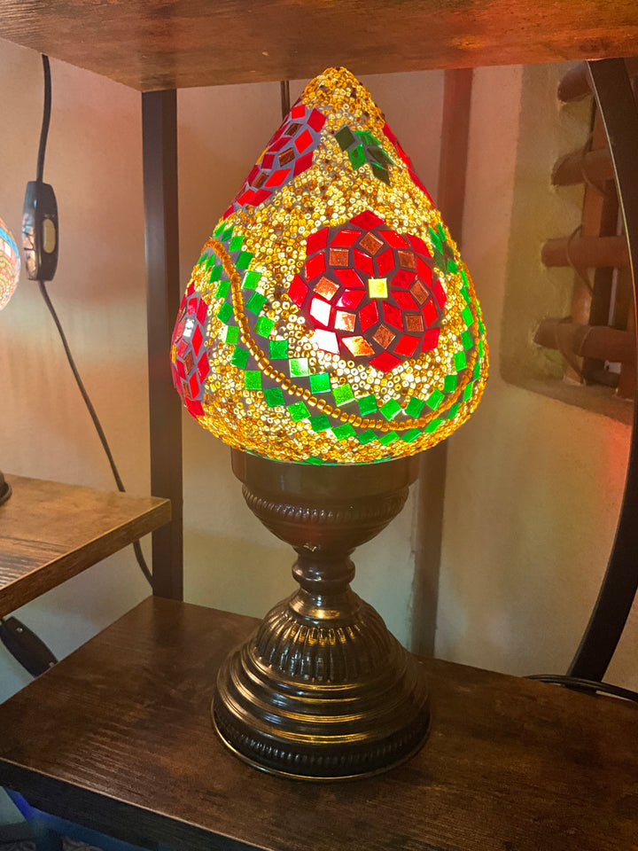 いちご型スタンドランプ