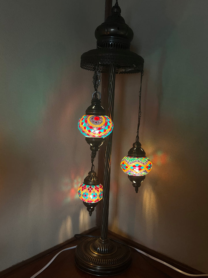 3灯スタンドランプ　トール