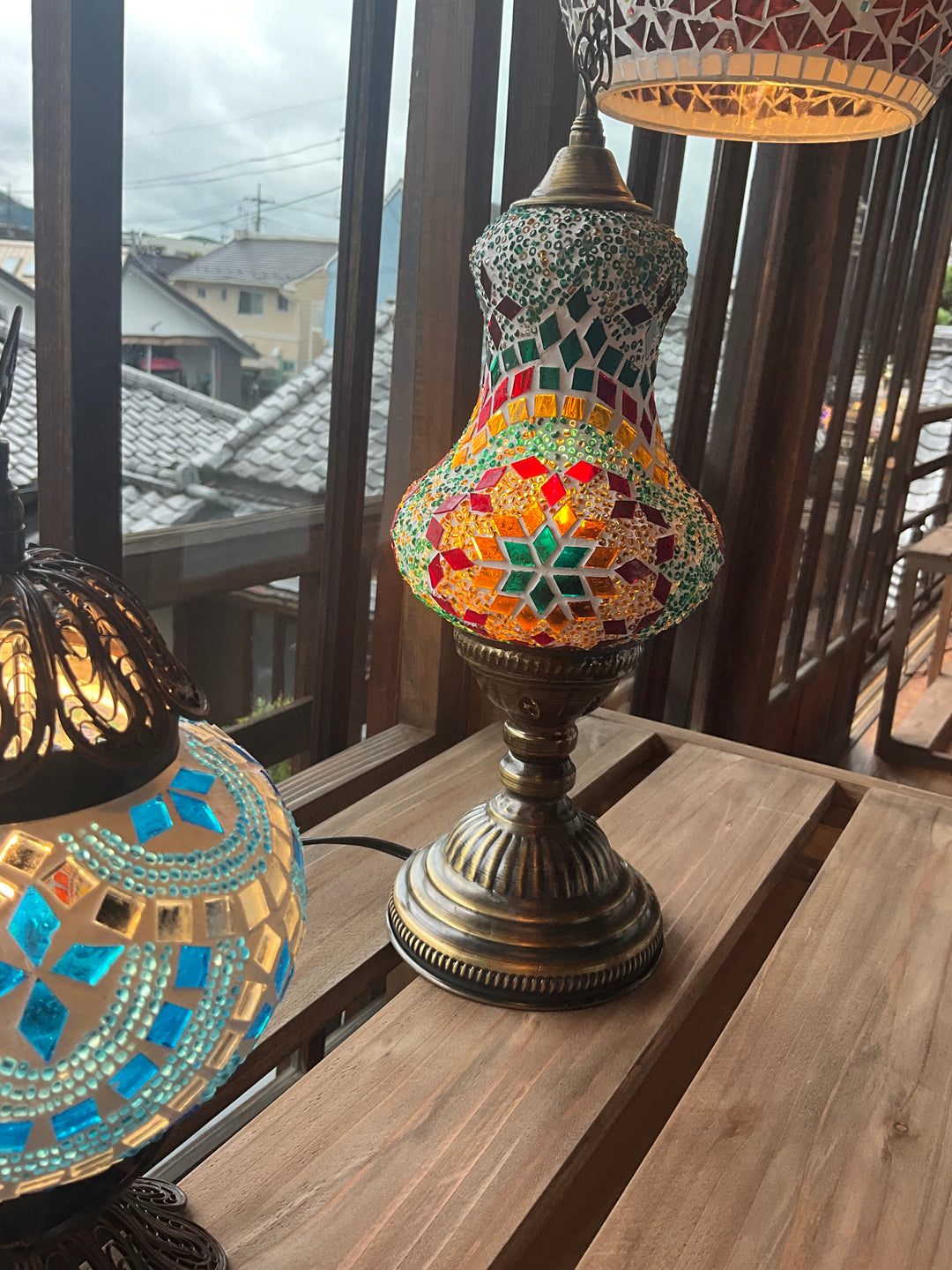 ひょうたん型スタンドランプ